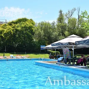 Hotel Ambassador - Free Parking, Złote Piaski